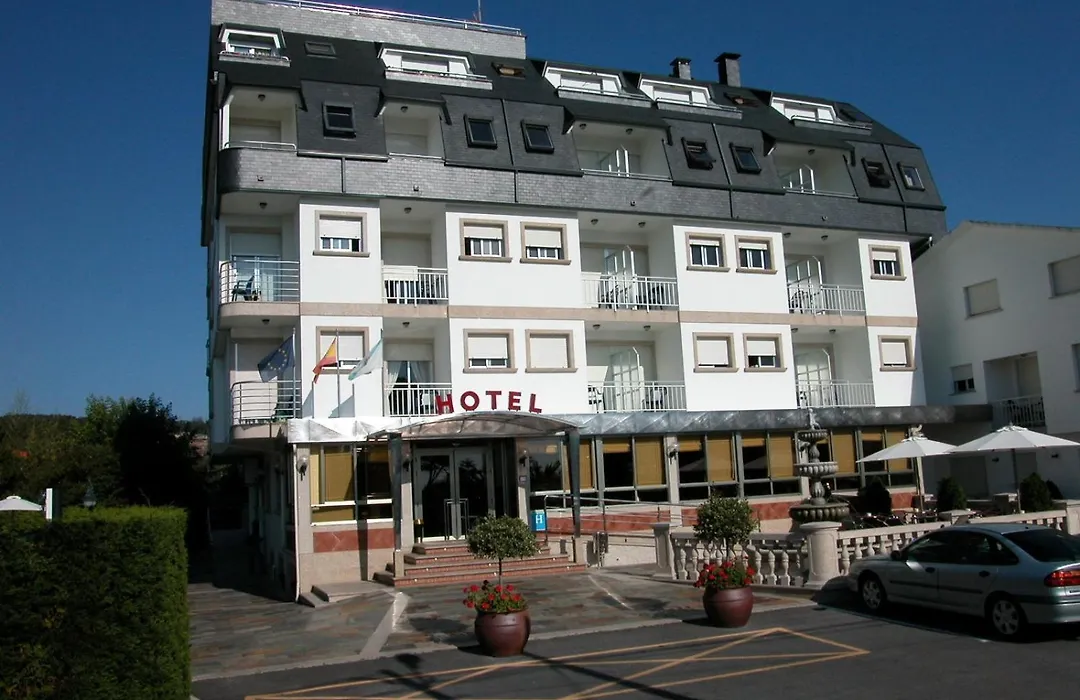 Hotel Piñeiro 2 Estrellas Superior-1