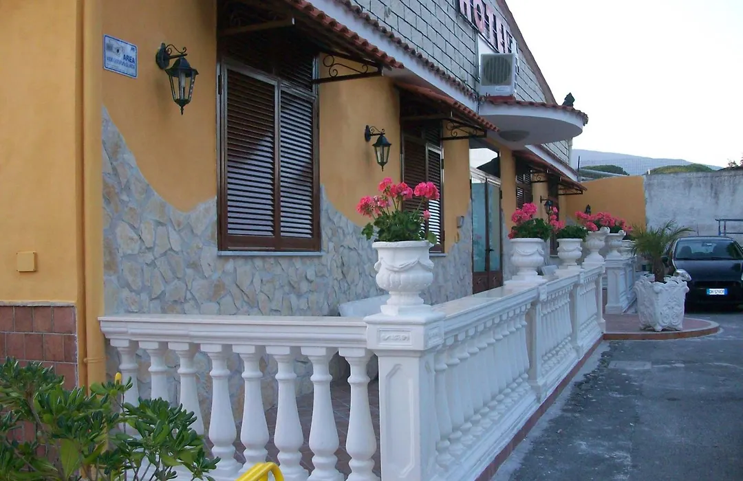 Hotel Il Quadrifoglio-1