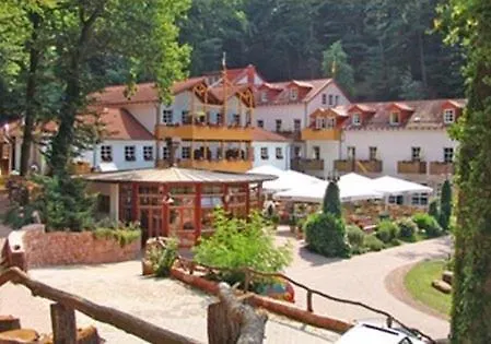 Schlosshotel Landstuhl-1