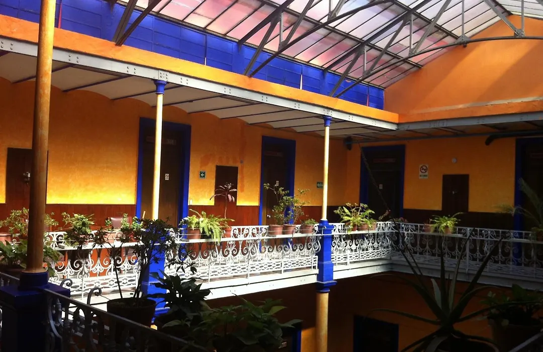 Hotel Isabel-1