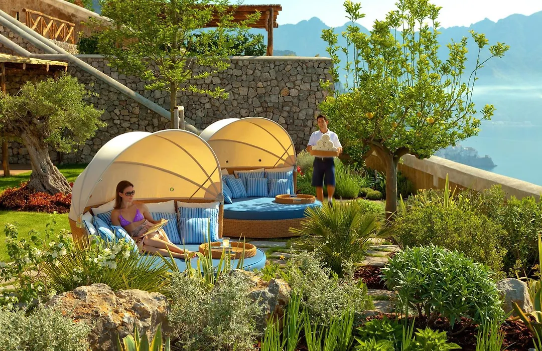 Monastero Santa Rosa Hotel&Spa-1