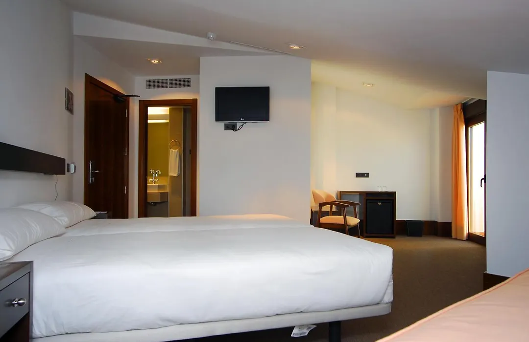 Hotel Bestprice Toledo-1