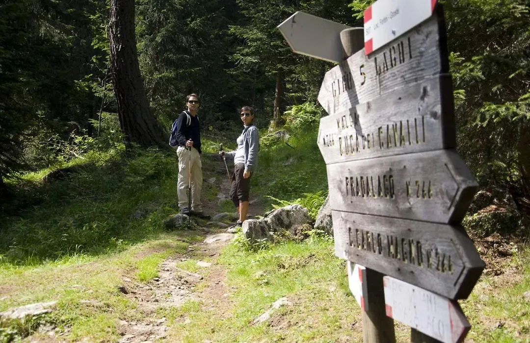 Rifugio Lago Nambino-1