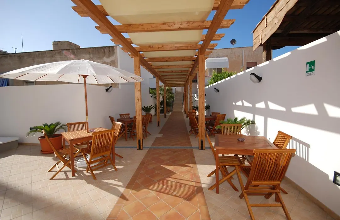 Hotel Altamarea-1