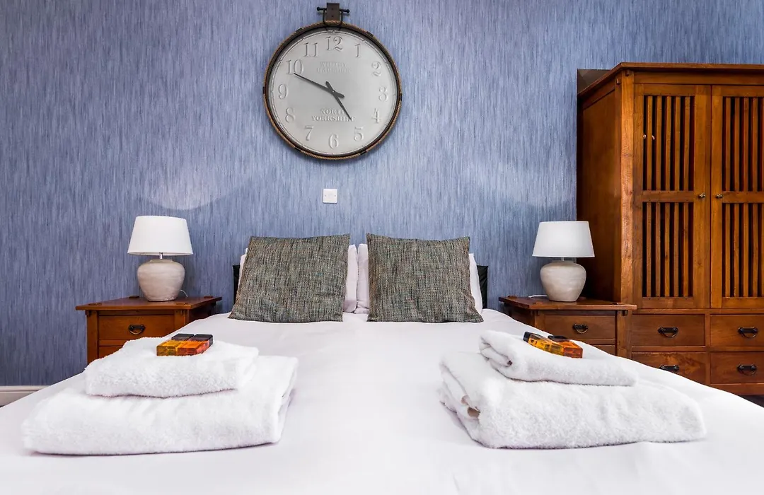 Riviera Guesthouse-1