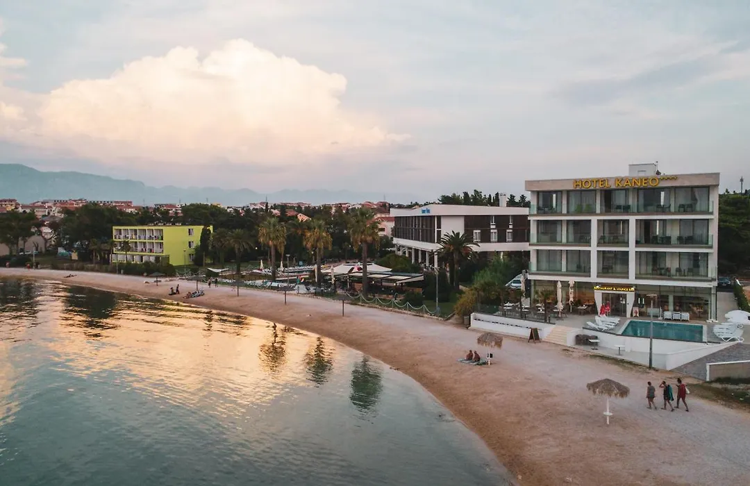 Kaneo beach hotel Novalja-1