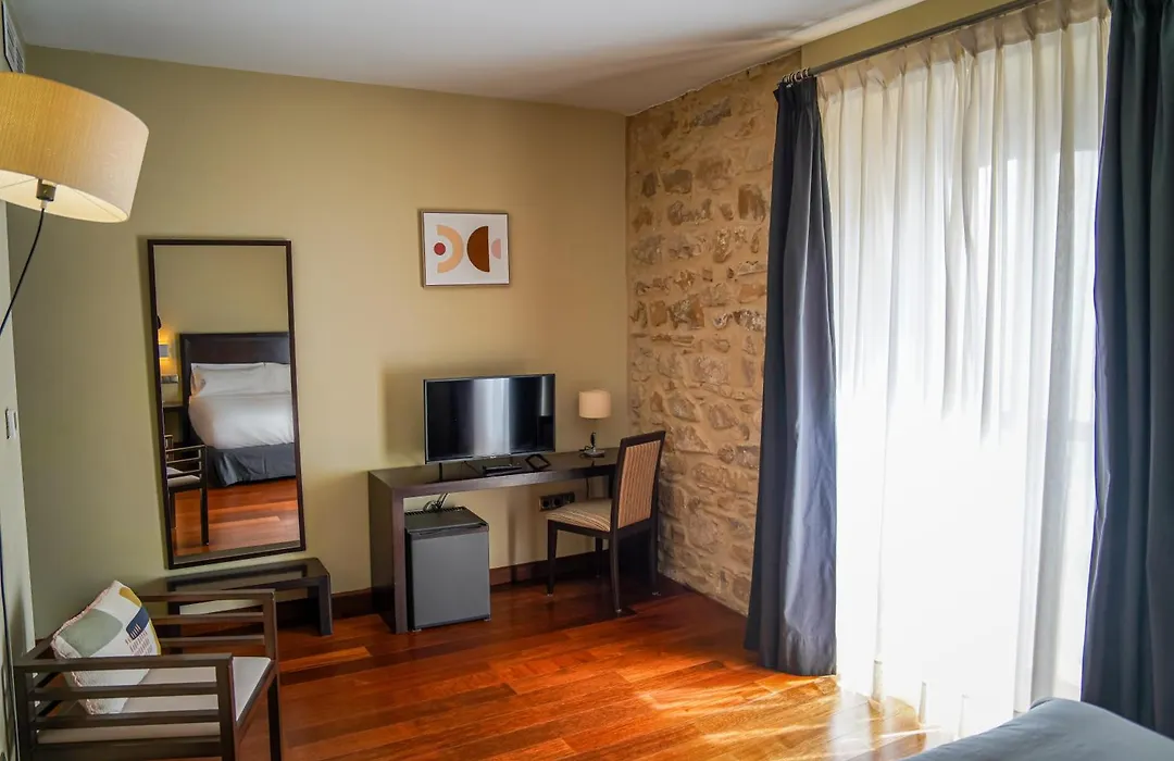 Hotel Baeza Monumental by eme hoteles-1