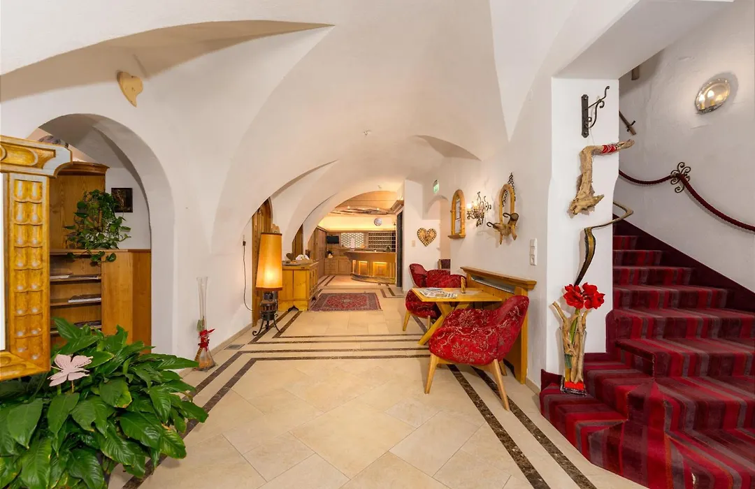 Hotel Schwarzer Adler-1
