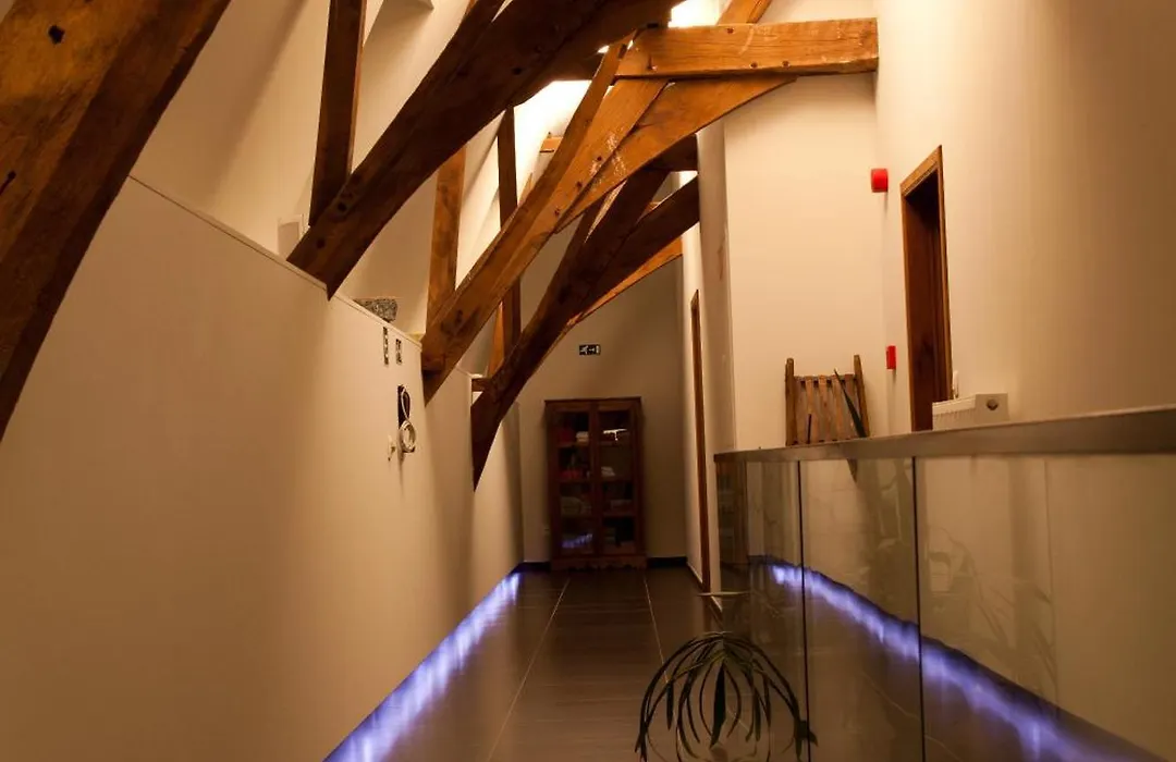 B&B Het Agnetenklooster-1