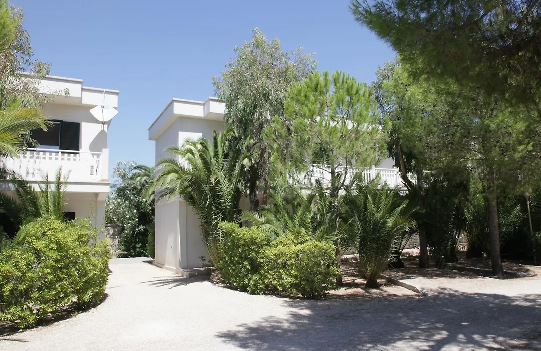 Hotel dei Bizantini&Villaggio Campo dei Messapi-1
