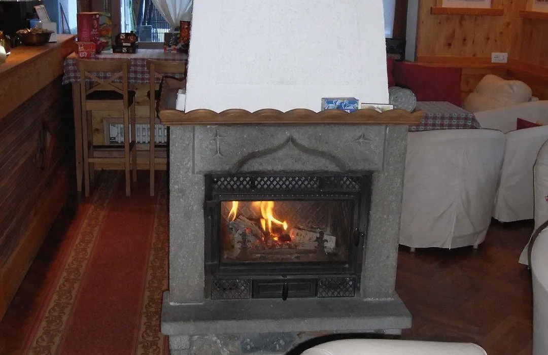 Hotel Genzianella-1