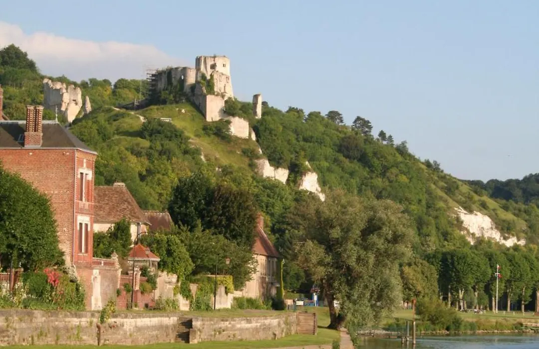 La Chaîne D'or-1
