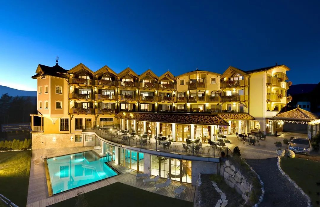 Hotel Chalet Tianes - Alpine Relax-1