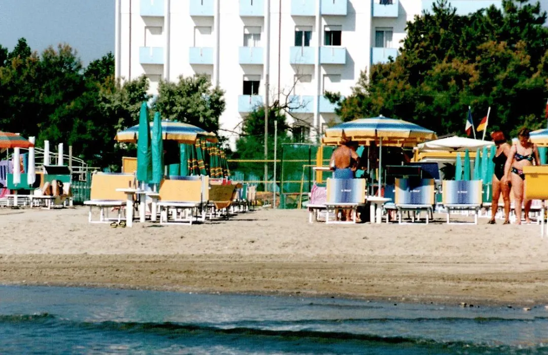 Hotel Mirage-1