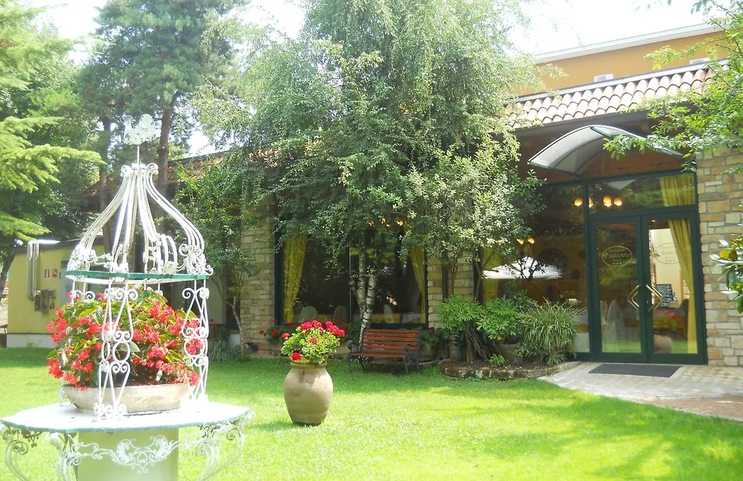 Hotel Il Rustichello-1