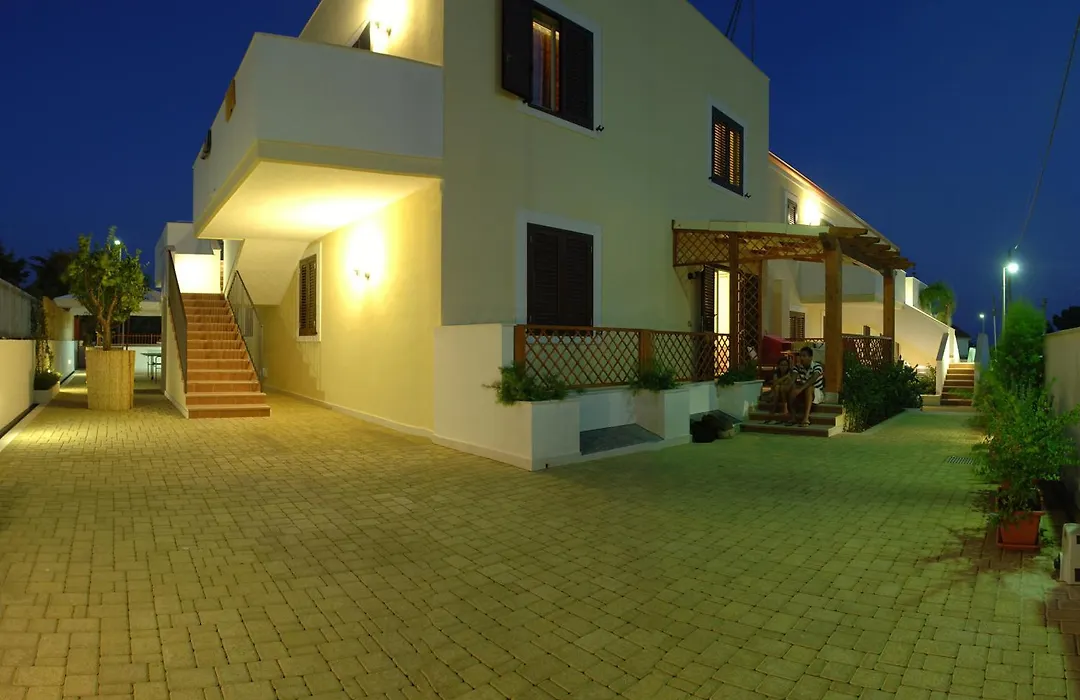 Residence Casa Del Mar Sicilia-1
