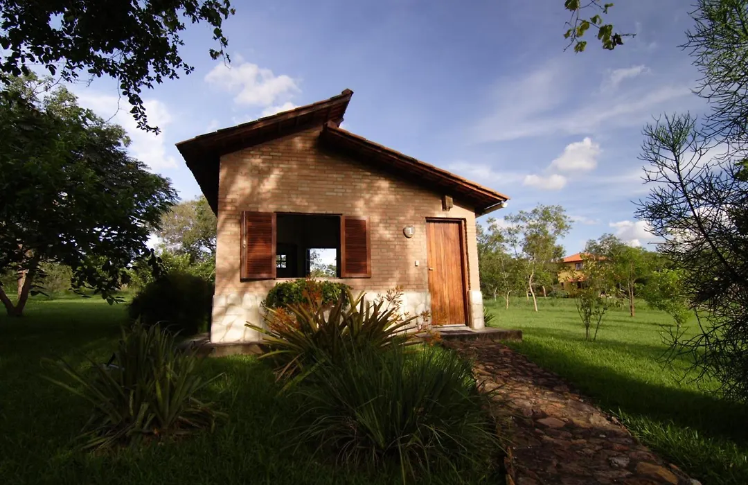 Pousada Vale das Araras-1