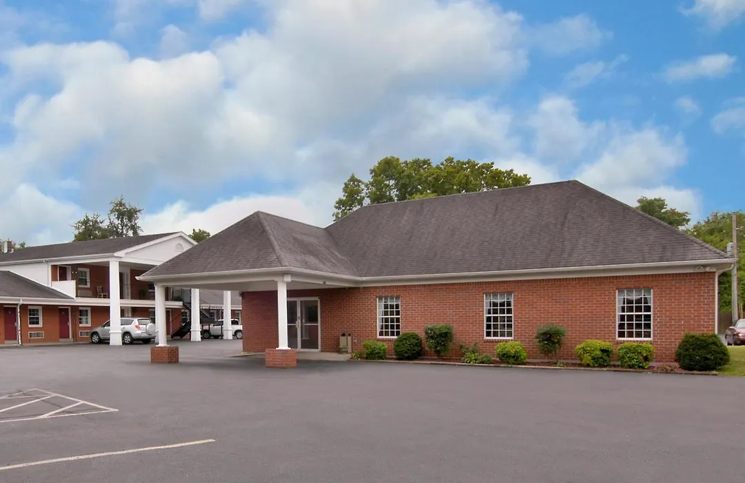 Bourbon Capital Inn-1