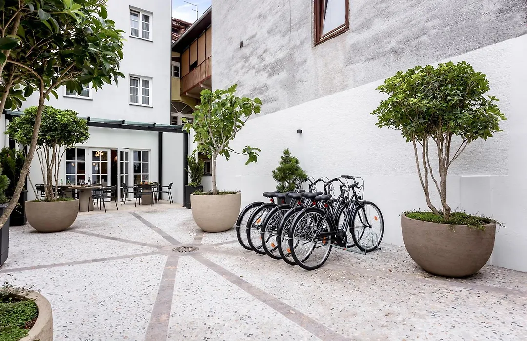 Bloom Hotel-1