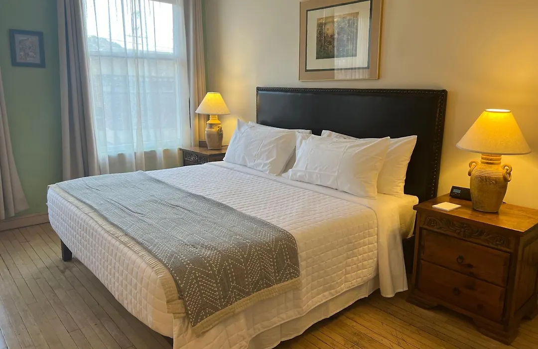 Canyon Rose Hotel-1