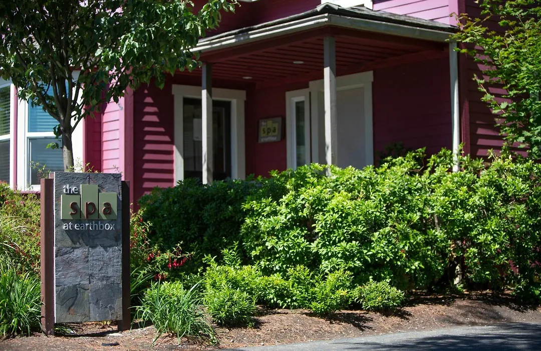 Earthbox Inn & Spa-1