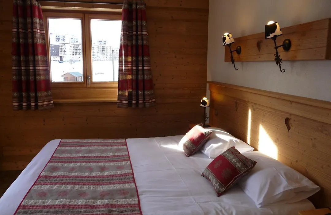 Chalet-Hôtel Le Beausoleil, The Originals Relais (Hotel-Chalet de Tradition)-1