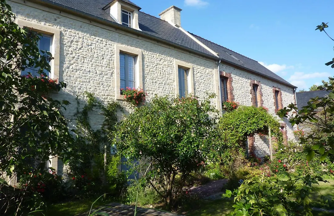 Chambres d'Hôtes Le Clos Tassin-1