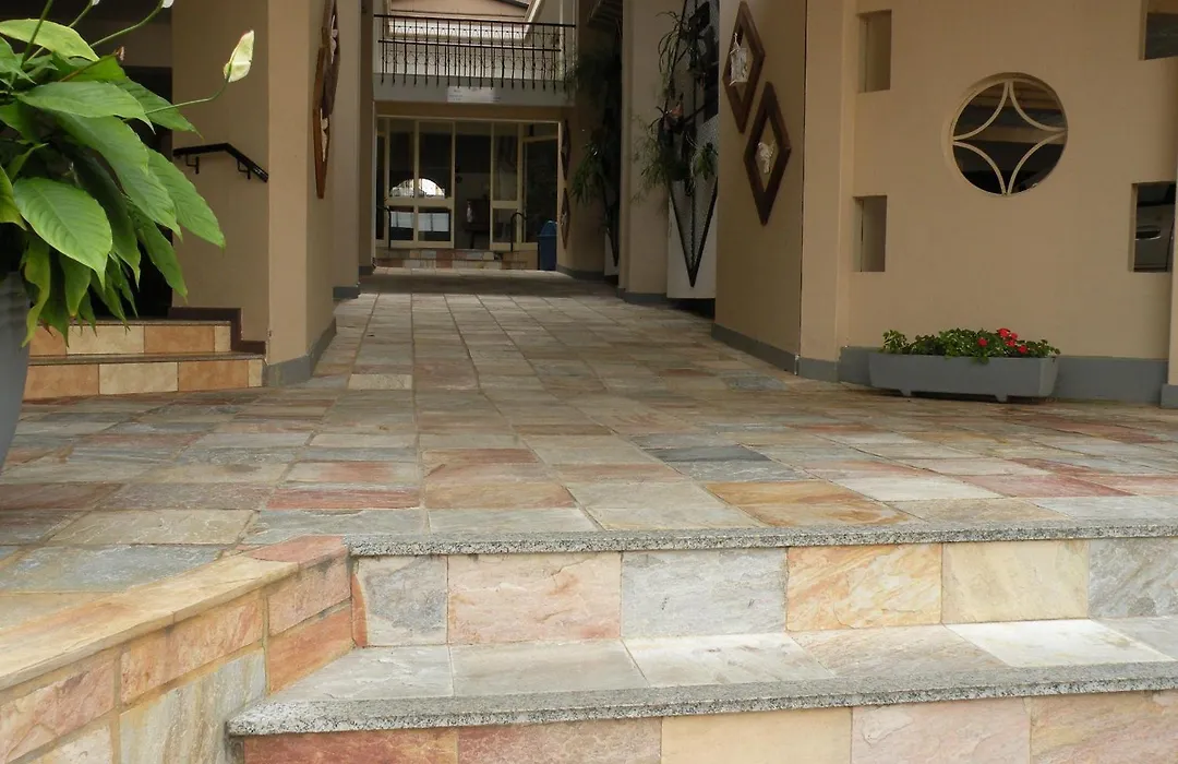 Solara Hotel-1