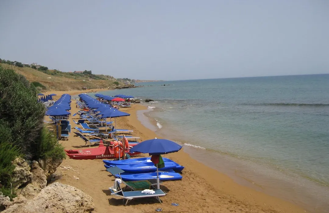 Villaggio L'Oasi-1
