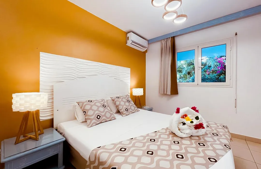 Tropicana Suites-1
