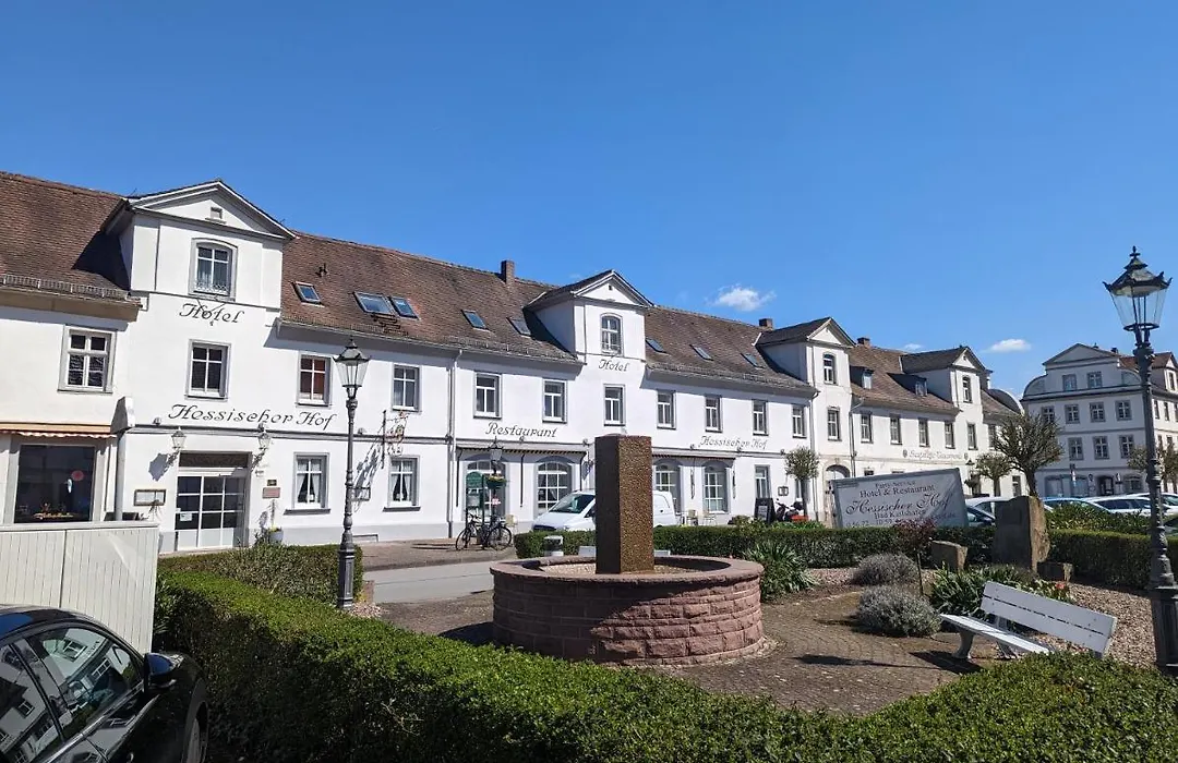 Hessischer Hof-1