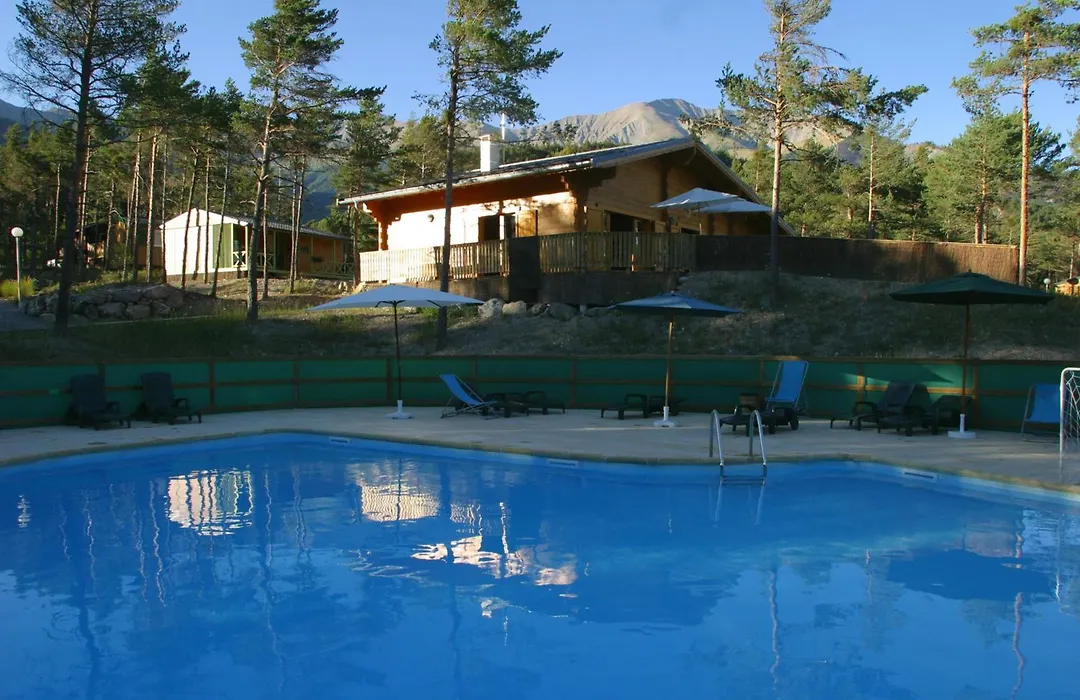 Parc Résidentiel de Loisir : Le Loup Blanc du Riou-1