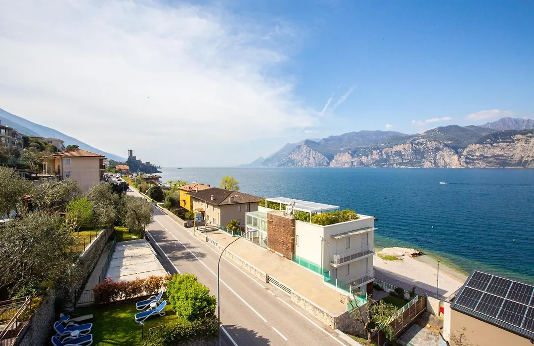 Villa Pifferi-1