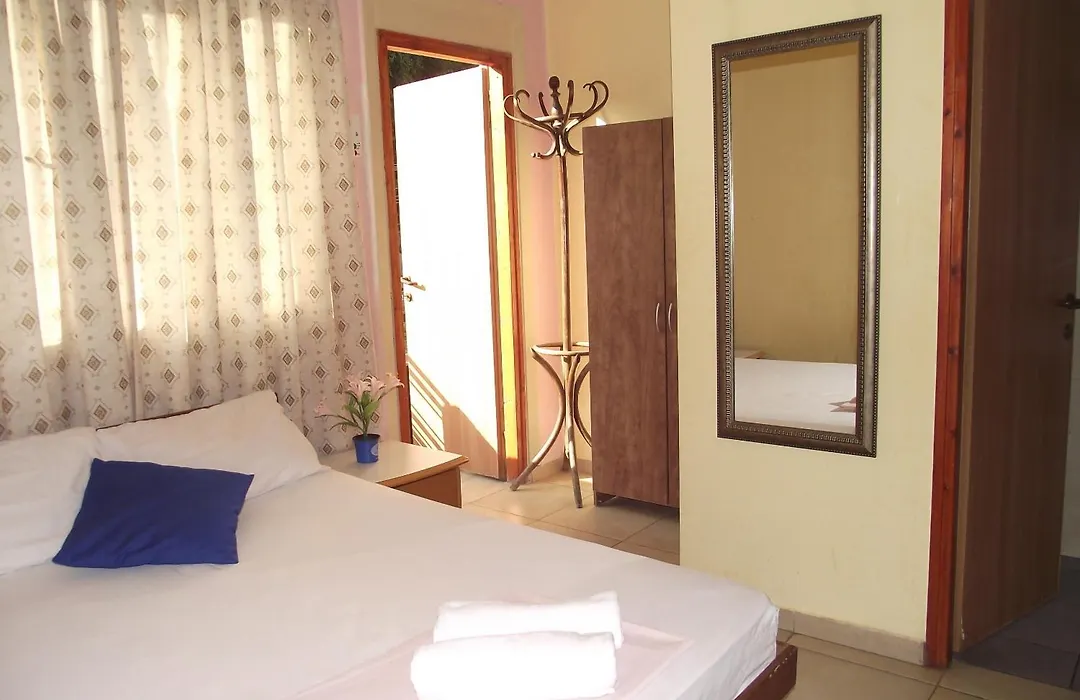 Hotel 28-1