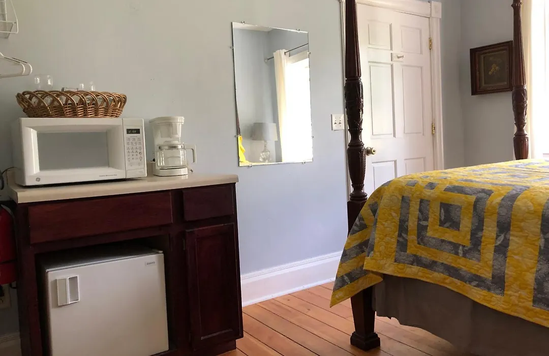 Lucy'S Place-1