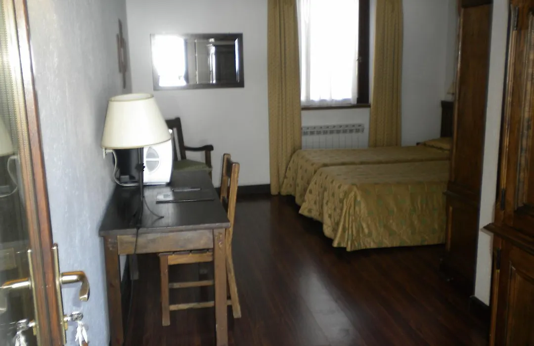 Hotel Tavernier-1
