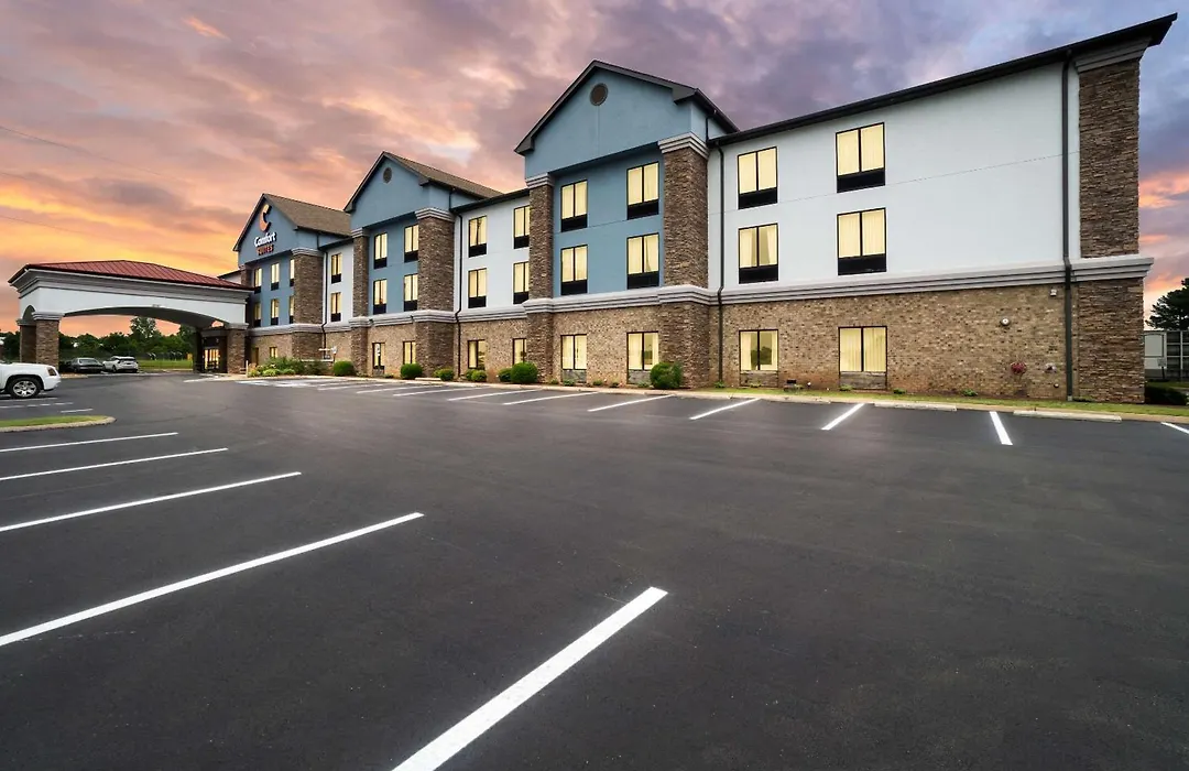 Comfort Suites Jackson I-40-1