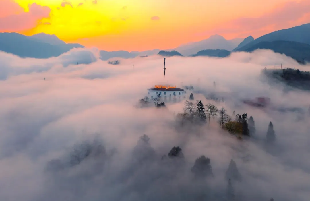 Silk Path Grand Sapa Resort & Spa-1