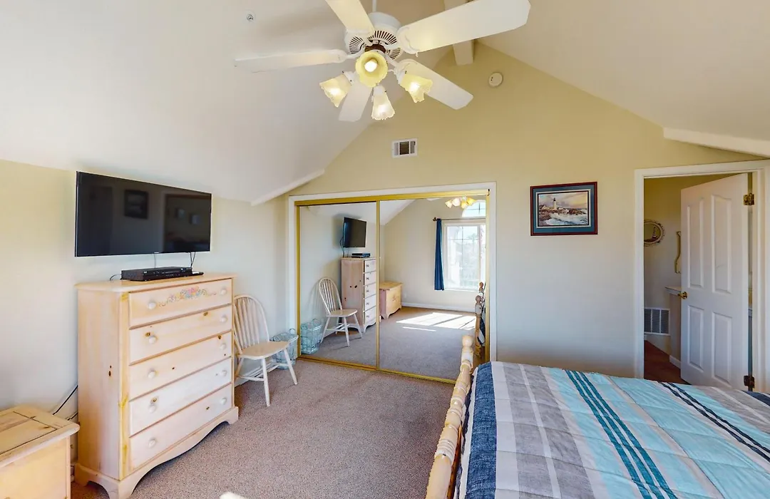 Beach Retreat-1