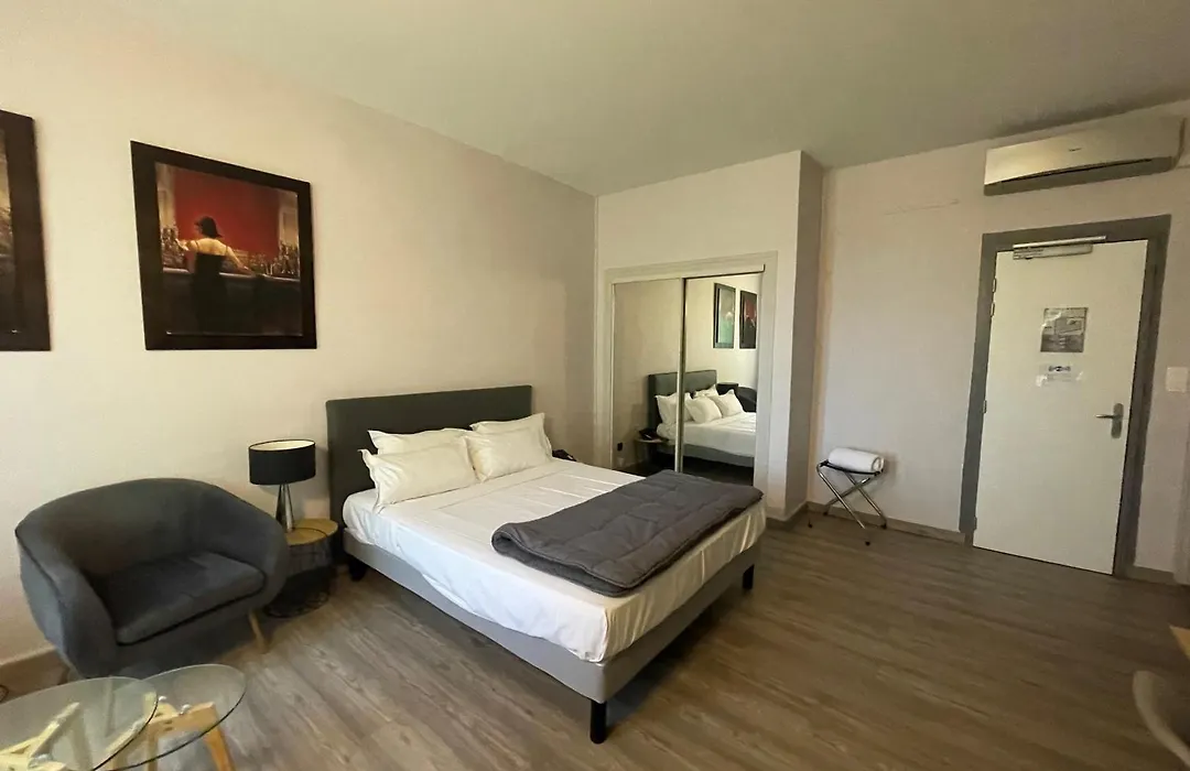 Hotel De France Perpignan Centre Ville-1