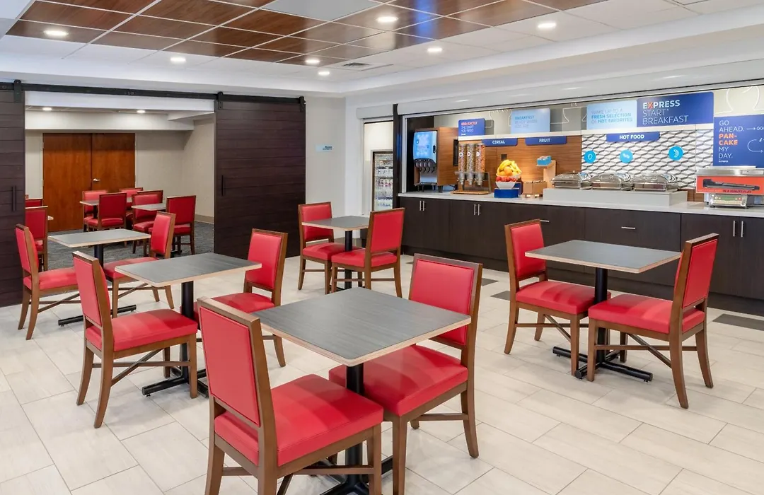 Holiday Inn Express & Suites Colorado Springs-Airport By Ihg-1
