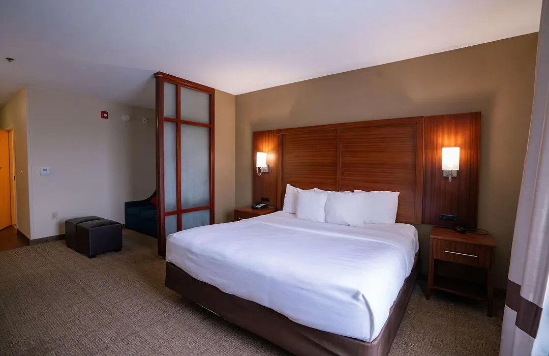 Comfort Suites Flowood - Jackson Airport-1