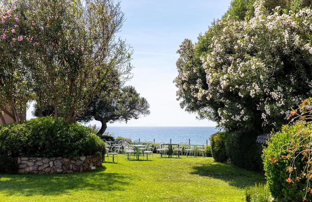 Hotel Capo D'Uomo-1
