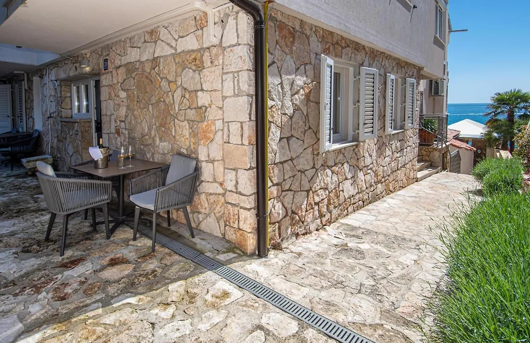 Bed & Breakfast Blu Locanda-1