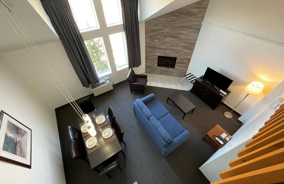 Hotel Vacances Tremblant-1