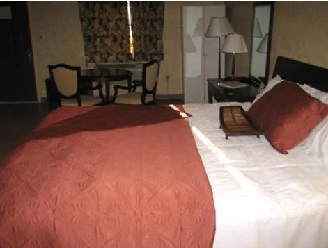 The Garden Villas Hotel-1