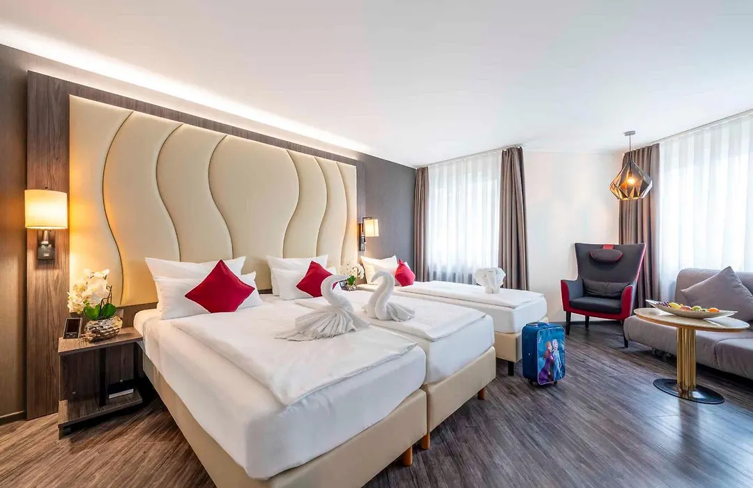 PLAZA Hotel Blankenburg Ditzingen, Sure Hotel Collection-1