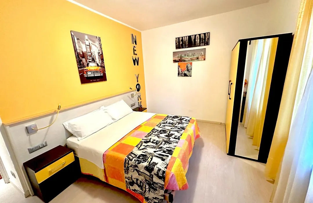 Ai Giardini Rooms-1