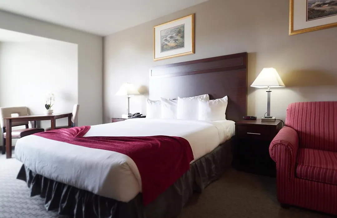 Bayvue Hotel, Resort & Suites-1