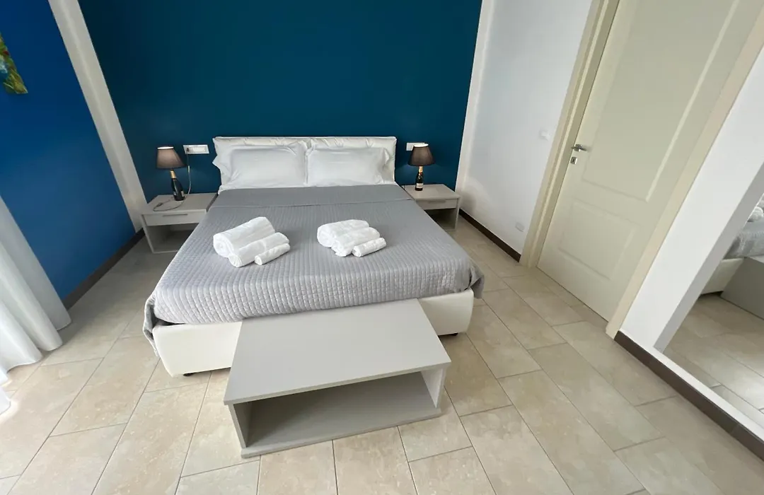 Dubaibeachotel-1